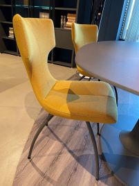 Design on Stock - Set stoelen Cavalletta